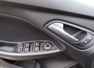 Ford Focus Kombi 999,0 92 kw