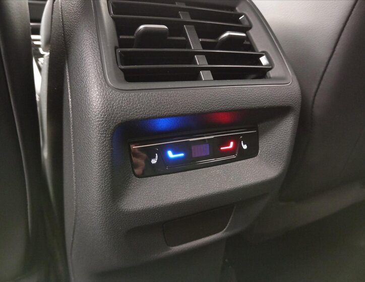 Volkswagen Tayron SUV / Terénní 2,0 l 150 kw