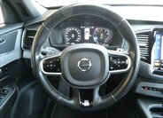 Volvo XC90 SUV / Terénní 2,0 l 228 kw