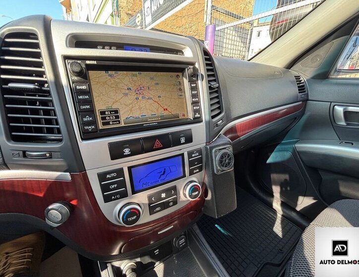 Hyundai Santa Fe SUV / Terénní 2,2 l 114 kw