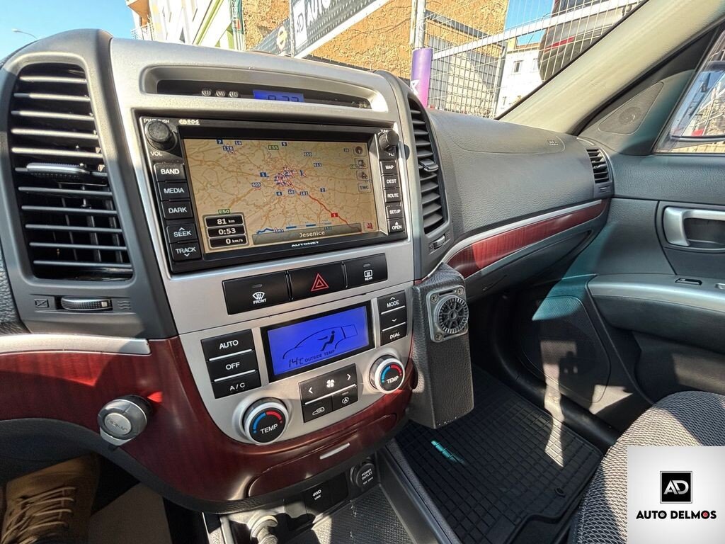 Hyundai Santa Fe SUV / Terénní 2,2 l 114 kw