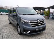 Renault Trafic 8