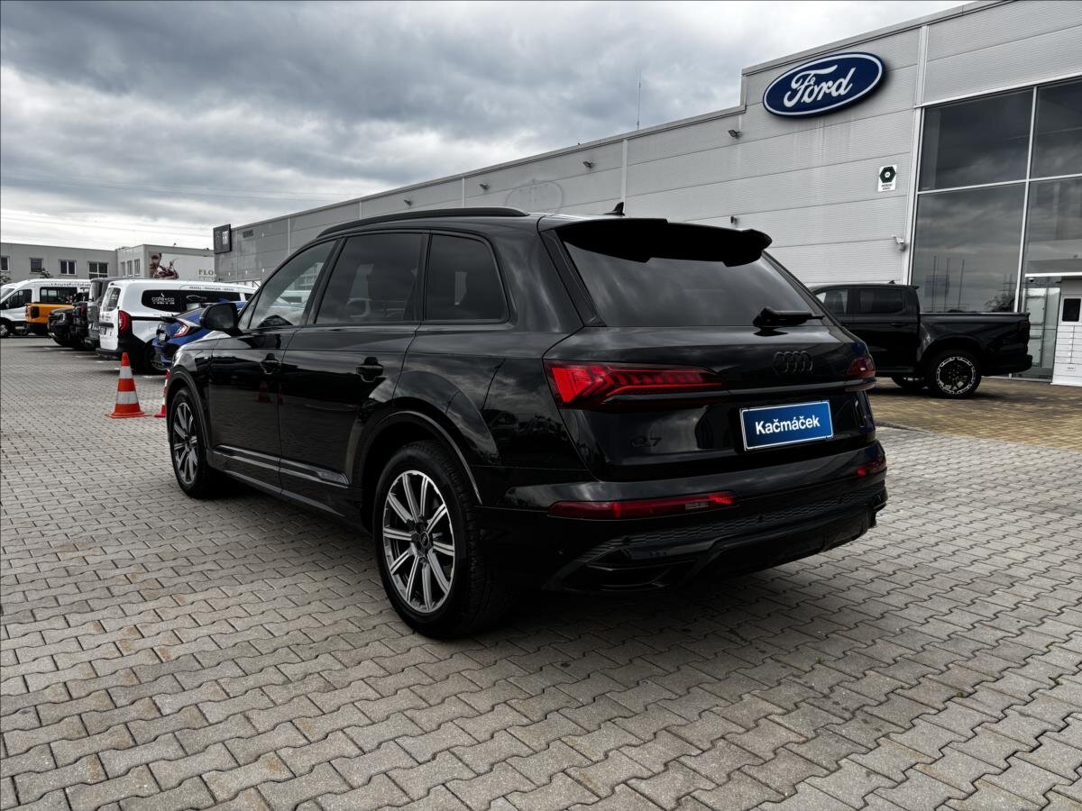 Audi Q7 SUV / Terénní 3,0 l 210 kw