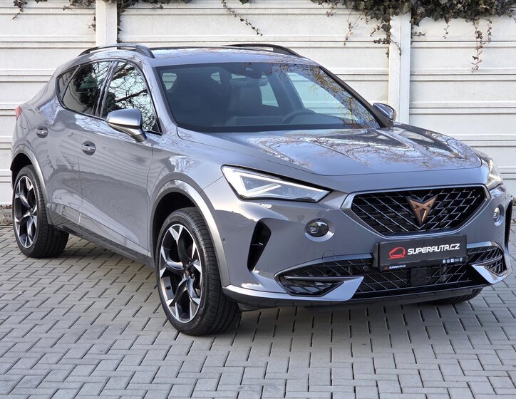 Cupra Formentor SUV / Terénní 2,0 l 140 kw