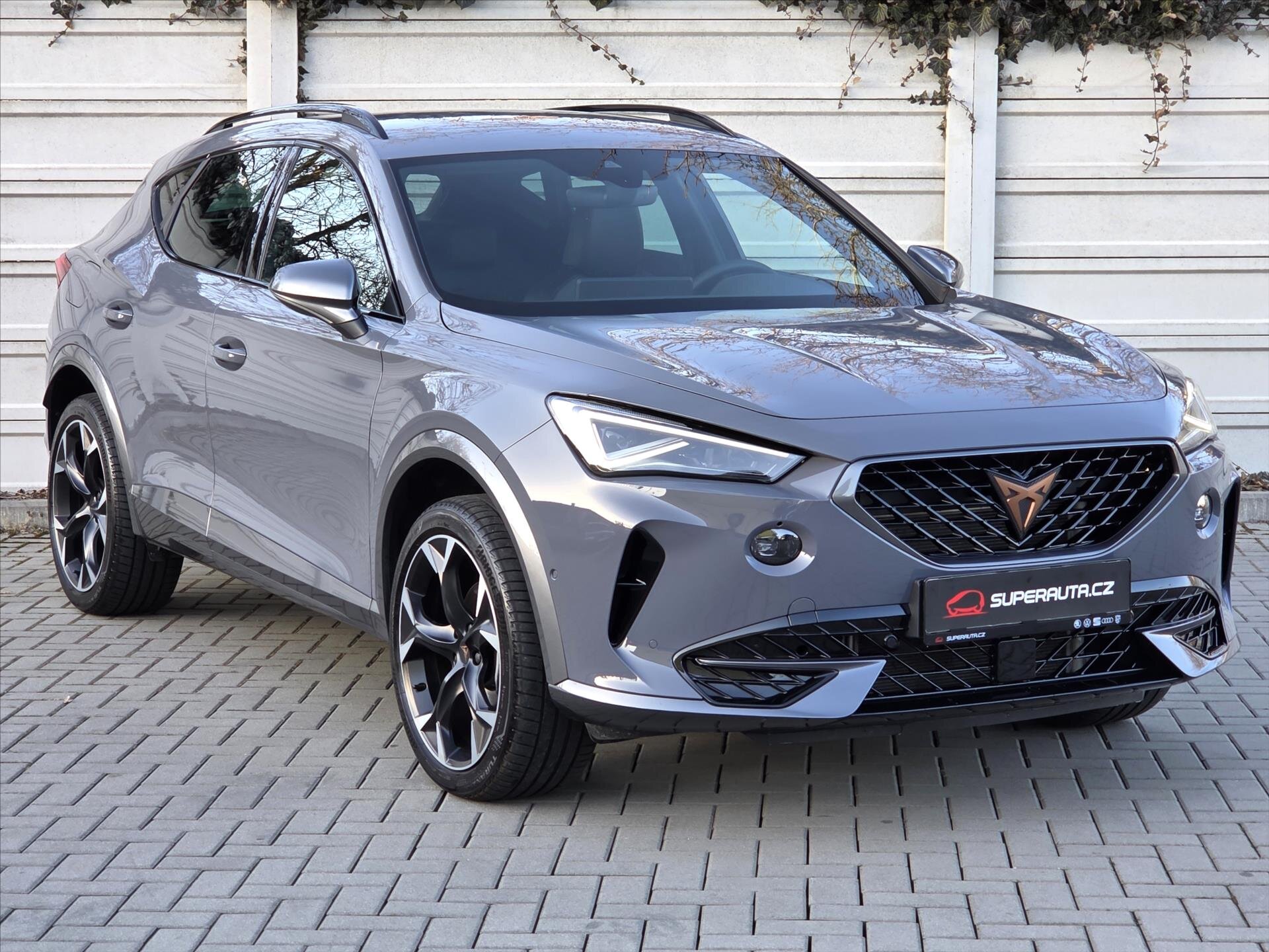Cupra Formentor SUV / Terénní 2,0 l 140 kw