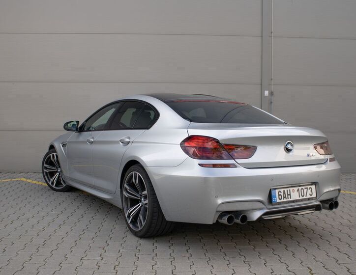 BMW M6 7