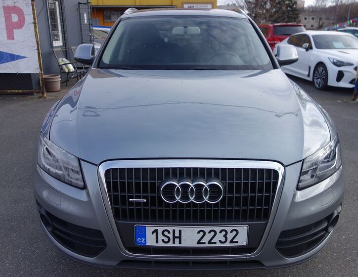 Audi Q5 4