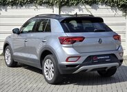 Volkswagen T-Roc SUV / Terénní 1,5 l 110 kw