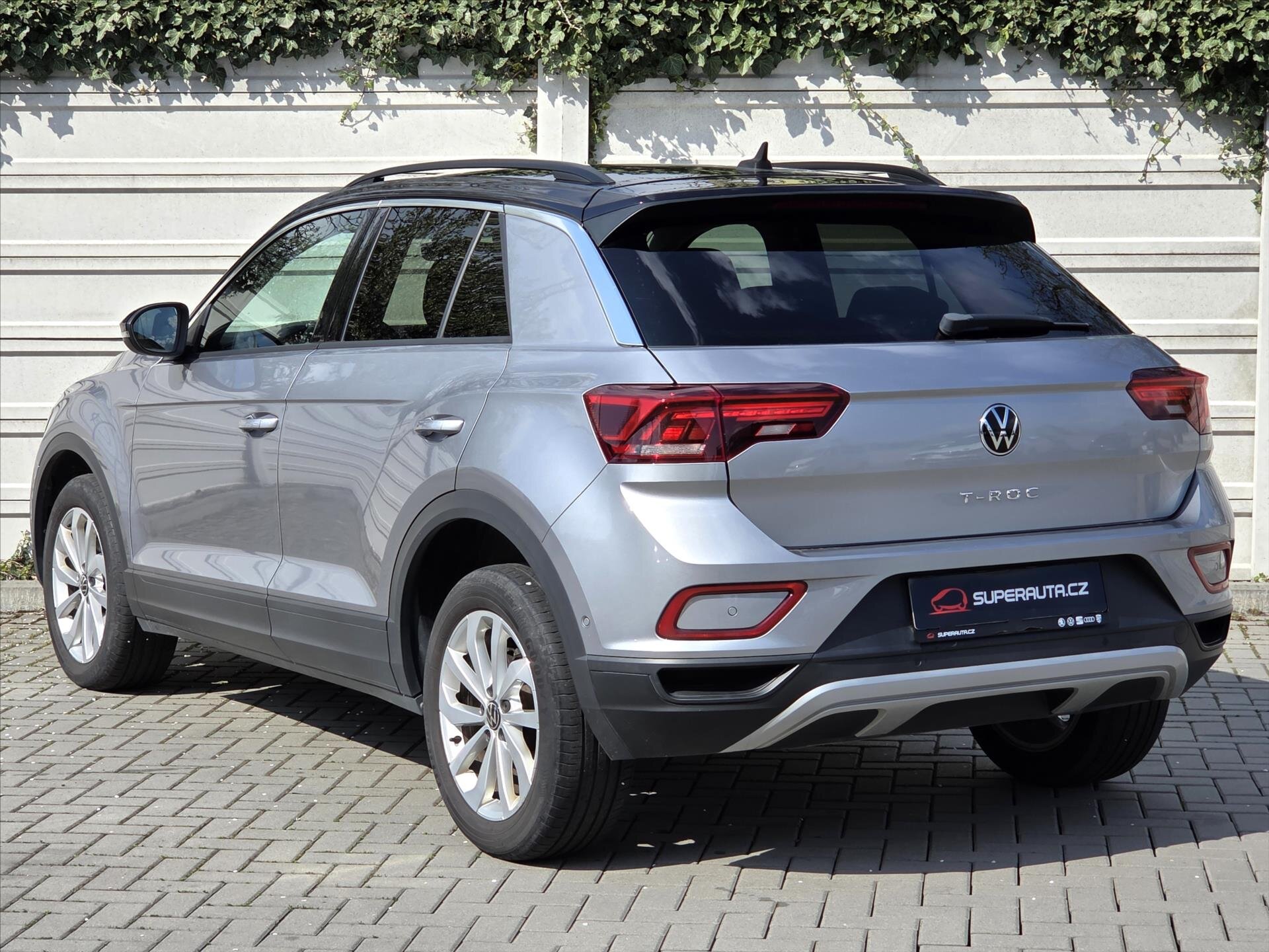Volkswagen T-Roc SUV / Terénní 1,5 l 110 kw
