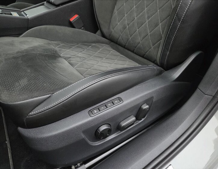 Škoda Superb Kombi 2,0 l 110 kw