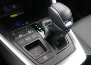 Toyota RAV4 SUV 2,5 l 131 kw