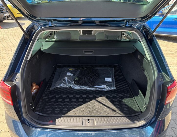 Volkswagen Passat Kombi 2,0 l 147 kw