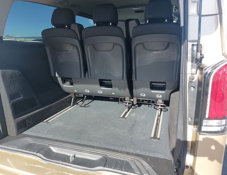 Mercedes-Benz Vito 12