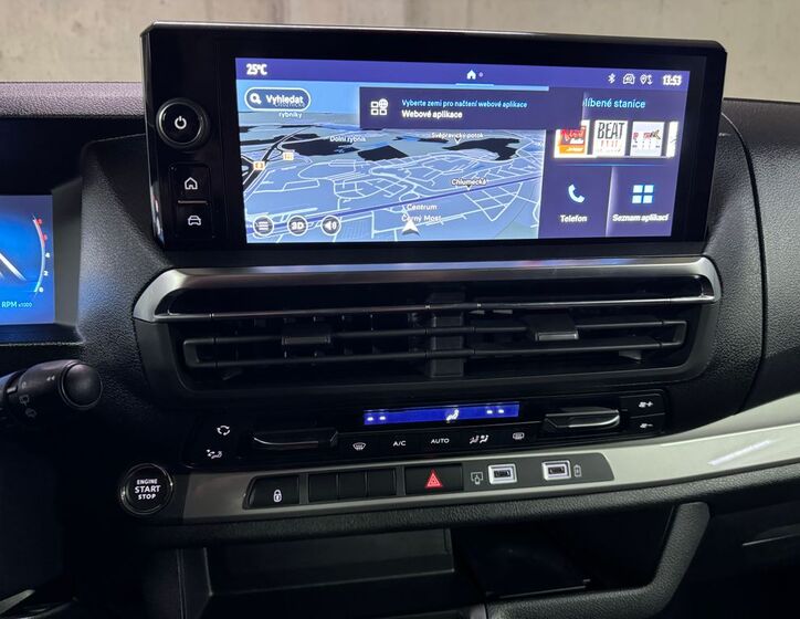 Toyota ProAce Verso 17