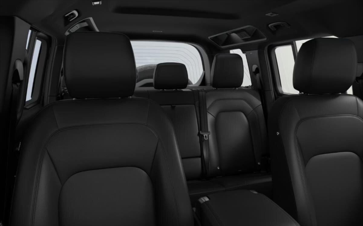 Land Rover Defender SUV / Terénní 3,0 l 147 kw