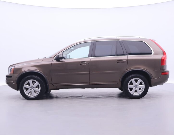 Volvo XC90 SUV / Terénní 2,4 l 147 kw