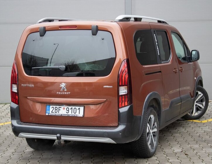 Peugeot Rifter VAN-Minibus 1,5 l 96 kw