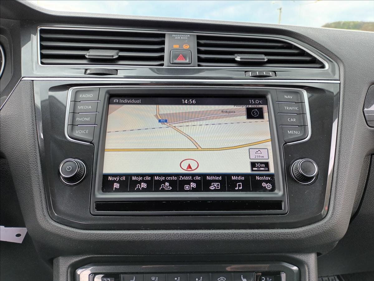 Volkswagen Tiguan SUV / Terénní 2,0 l 110 kw