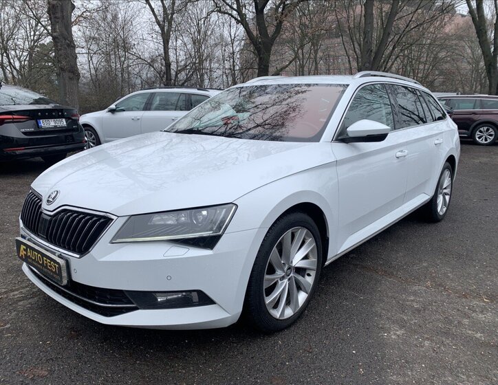 Škoda Superb Kombi 2,0 l 110 kw