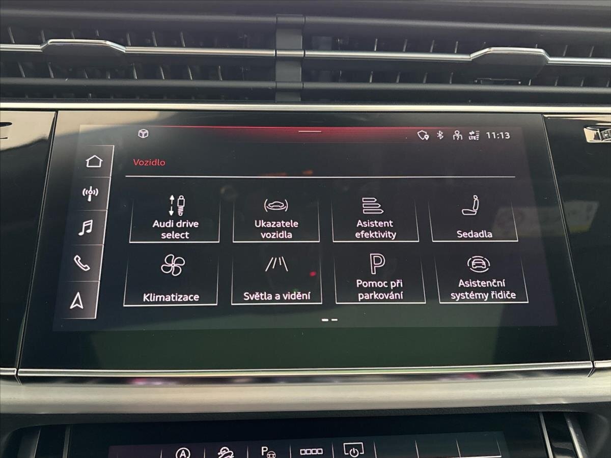 Audi Q8 SUV / Terénní 3,0 l 250 kw