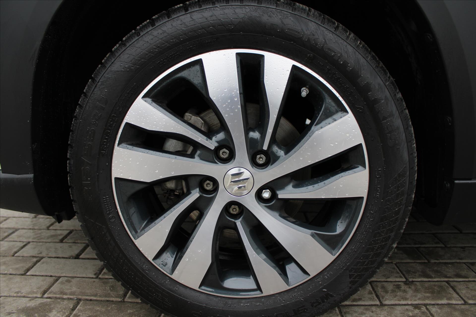 Suzuki SX4 S-Cross SUV / Terénní 1,4 l 95 kw