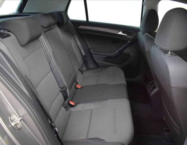 Volkswagen Golf Hatchback 1,4 l 90 kw