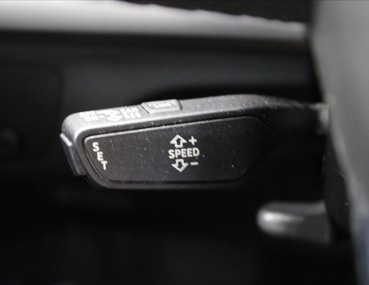 Audi Q5 SUV / Terénní 2,0 l 120 kw