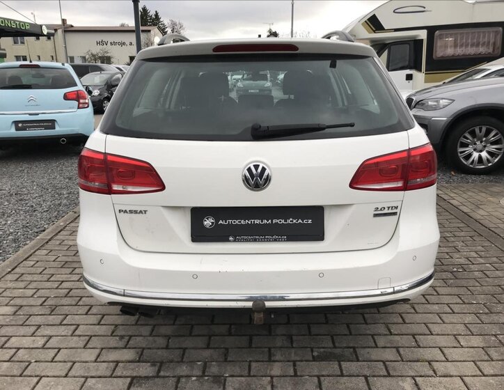Volkswagen Passat Kombi 2,0 l 103 kw