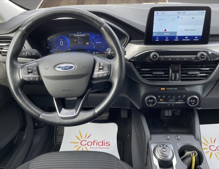 Ford Kuga SUV / Terénní 1,5 l 88 kw