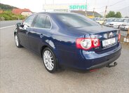 Volkswagen Jetta Sedan / Limuzína 2,0 l 125 kw