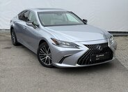 Lexus ES 300h Sedan 2,5 l 131 kw