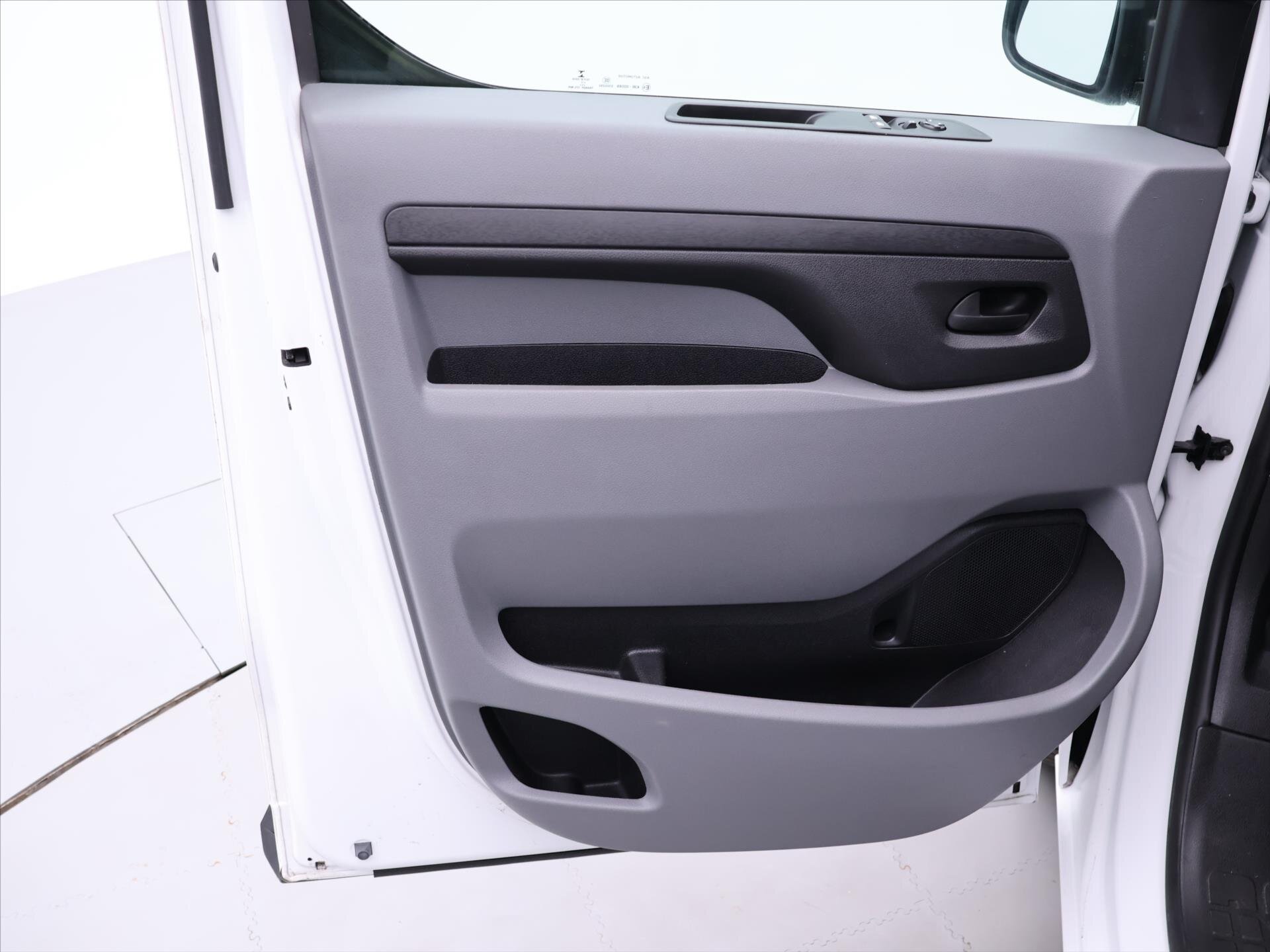 Fiat Scudo VAN-Minibus 2,0 l 106 kw