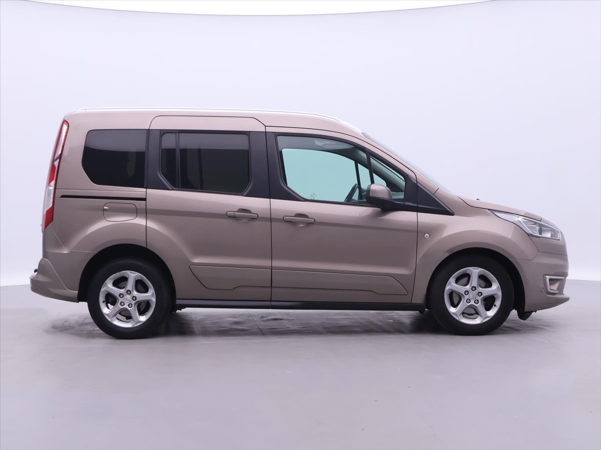 Ford Tourneo Connect Kombi 1,5 l 88 kw