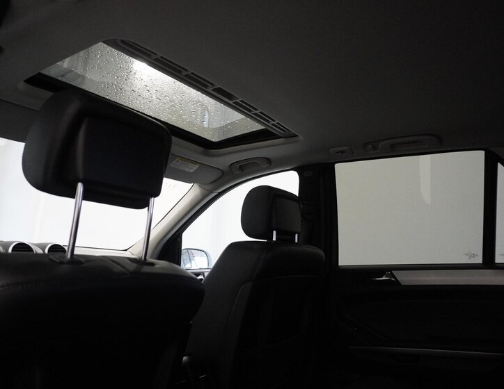 Mercedes-Benz Třídy M SUV 6,2 l 375 kw