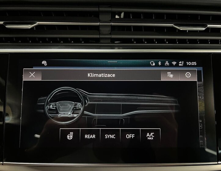 Audi Q8 SUV 3,0 l 210 kw