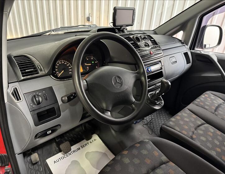 Mercedes-Benz Vito 14