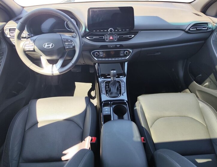 Hyundai i30 Kombi 1,5 l 103 kw