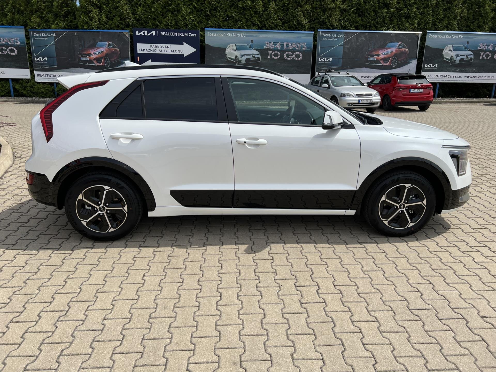 KIA Niro CUV 1,6 l 95 kw