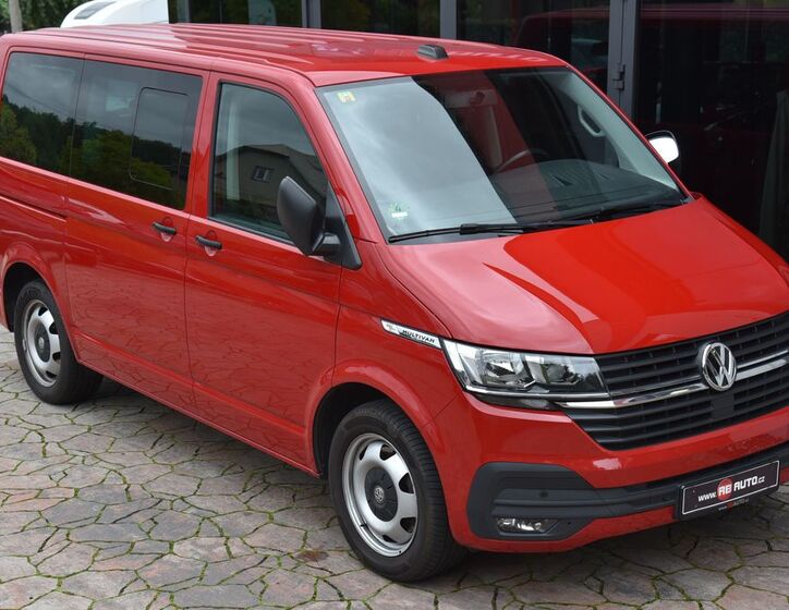Volkswagen Multivan 1