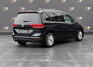 Volkswagen Touran 6