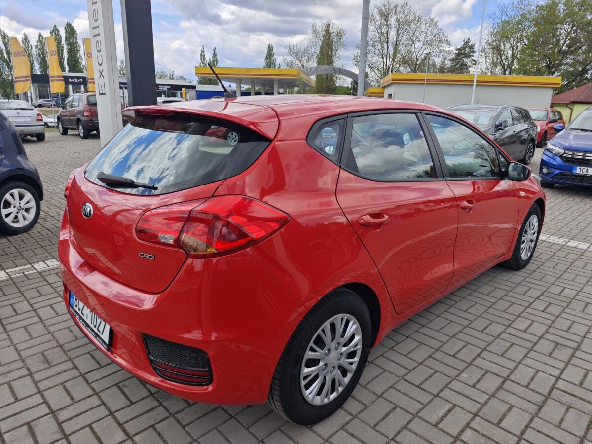 KIA Ceed Hatchback 1,6 l 100 kw