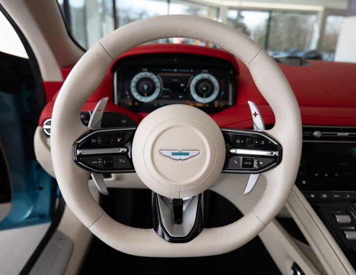 Aston Martin Ostatní Kabriolet 4,0 l 500 kw