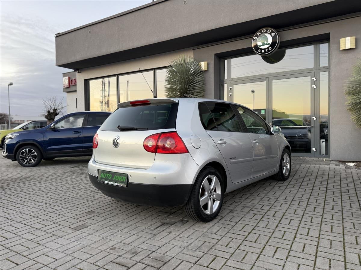 Volkswagen Golf Hatchback 1,4 l 90 kw