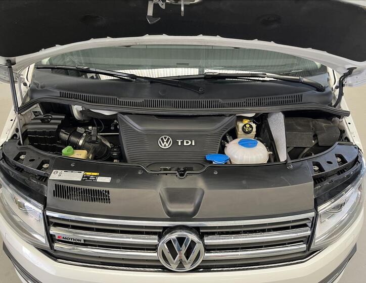 Volkswagen Multivan 35