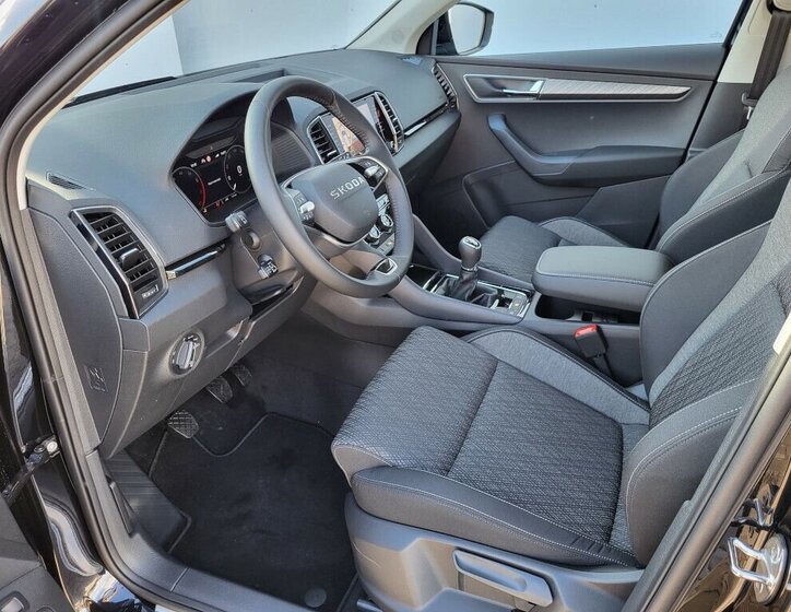 Škoda Karoq SUV / Terénní 1,5 l 110 kw