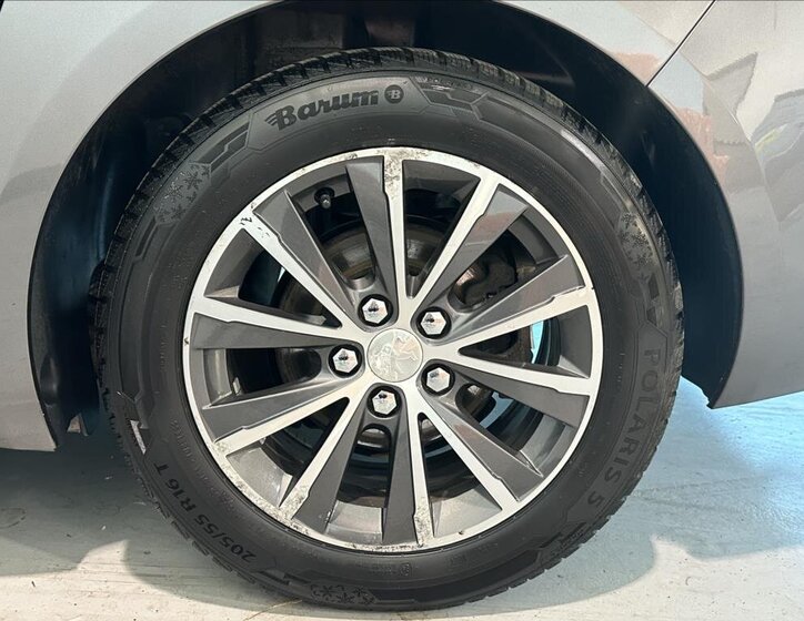 Peugeot 308 Kombi 1,6 l 88 kw