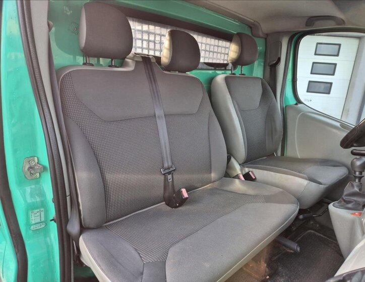 Opel Vivaro Valník 2,0 l 66 kw