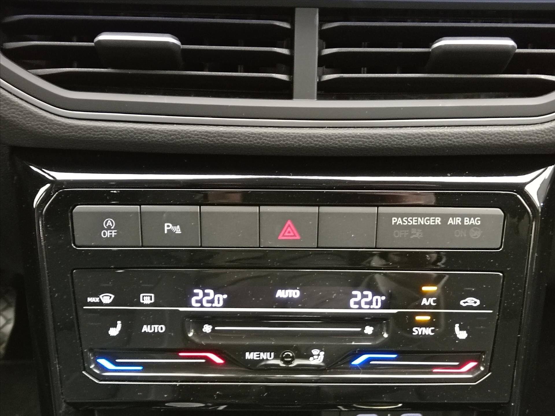 Volkswagen T-Cross SUV / Terénní 999,0 85 kw