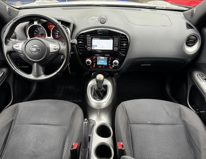 Nissan Juke Hatchback 1,6 l 86 kw