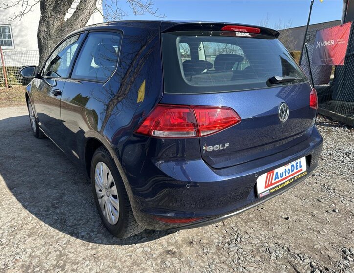 Volkswagen Golf Hatchback 1,2 l 63 kw